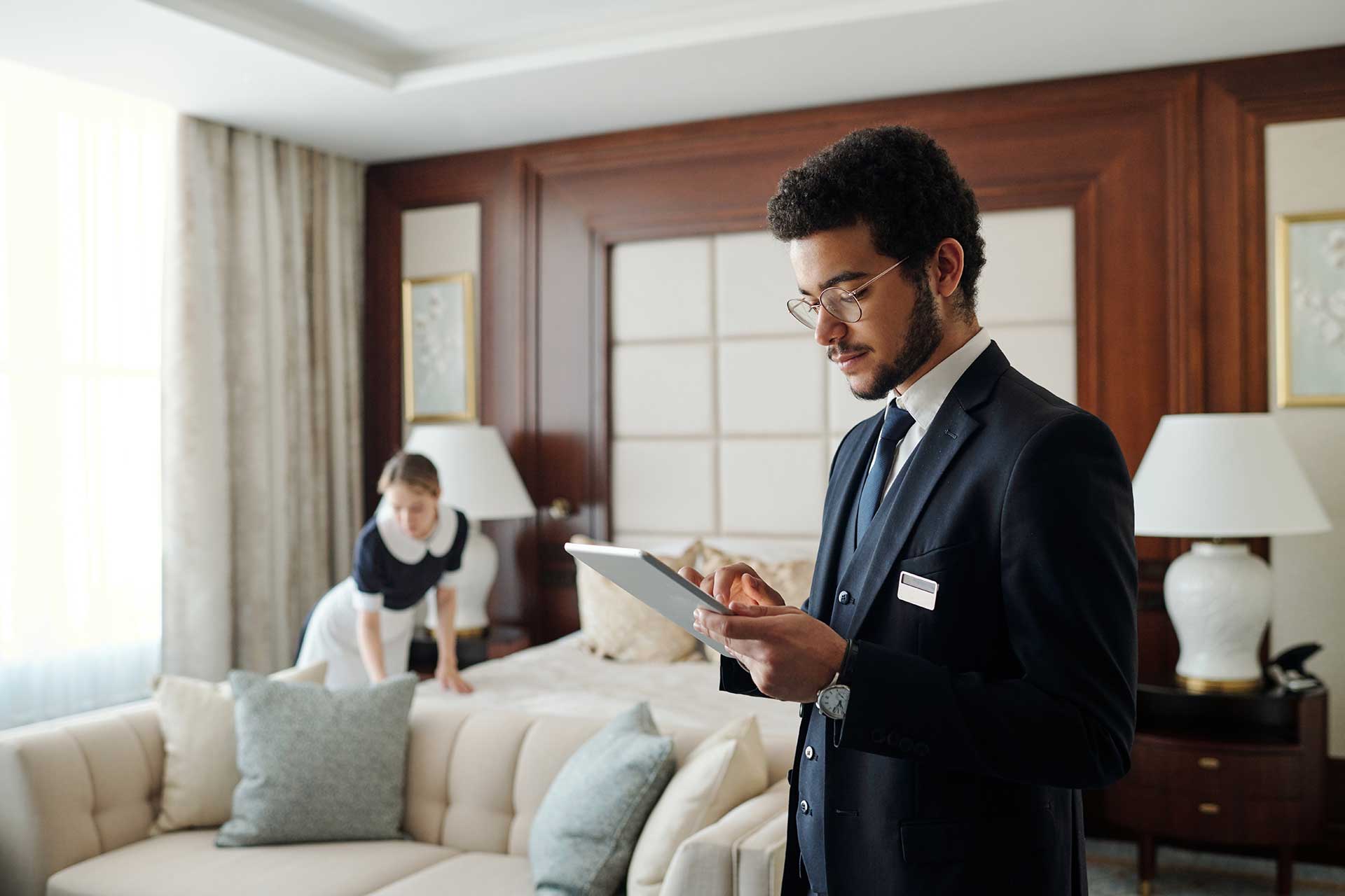 Hotel Management Schools and Job Opportunities