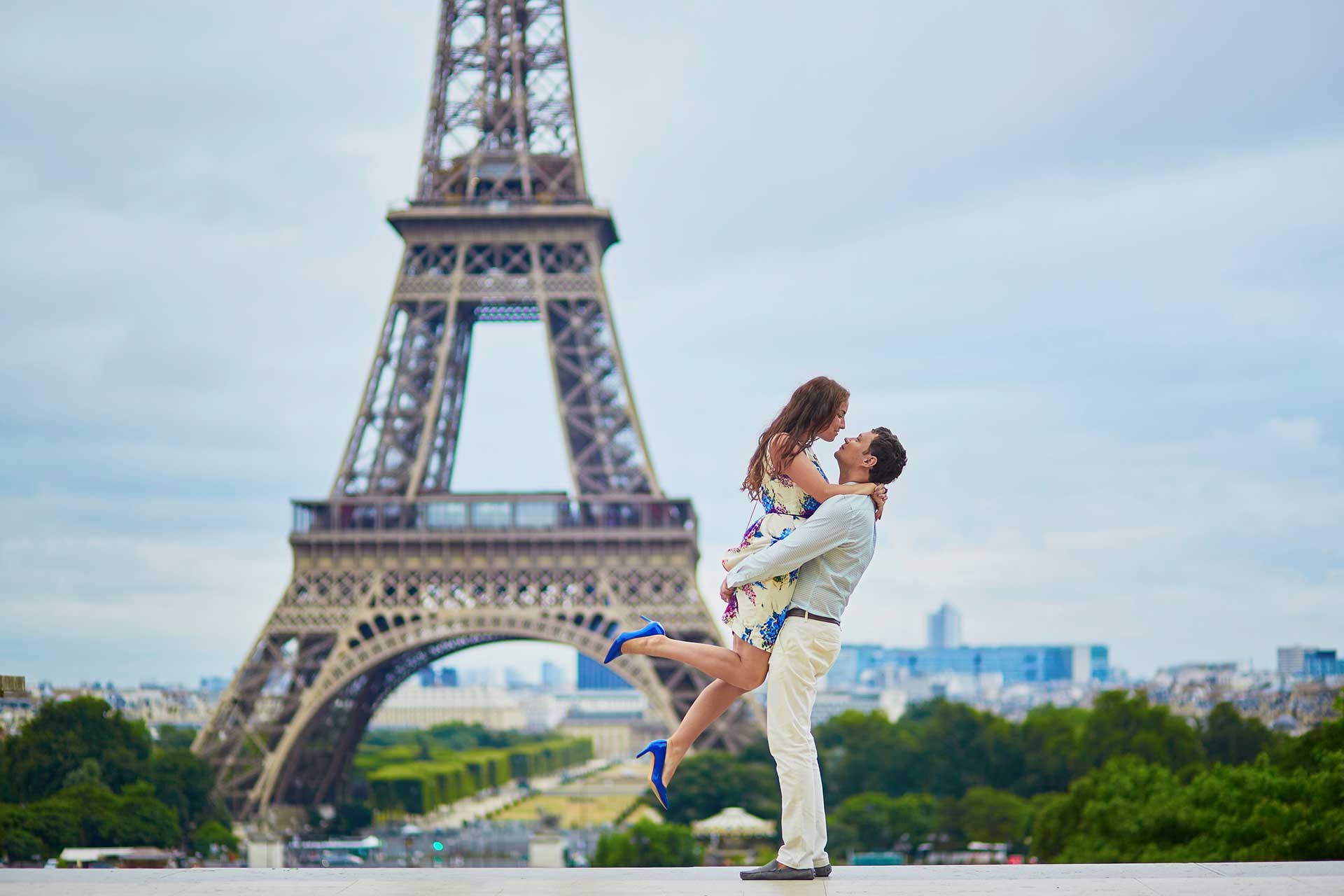 Romantic Accommodation Options in Paris